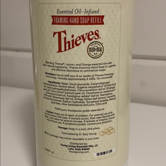 Young Living Thieves Foaming Hand Soap Refill 32oz - Picture 3 of 3